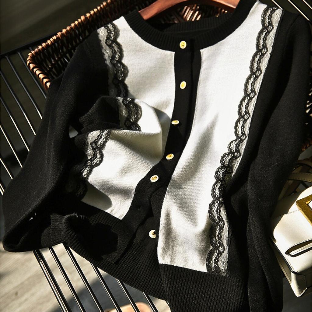 Elegant Lace-Trimmed Knit Cardigan